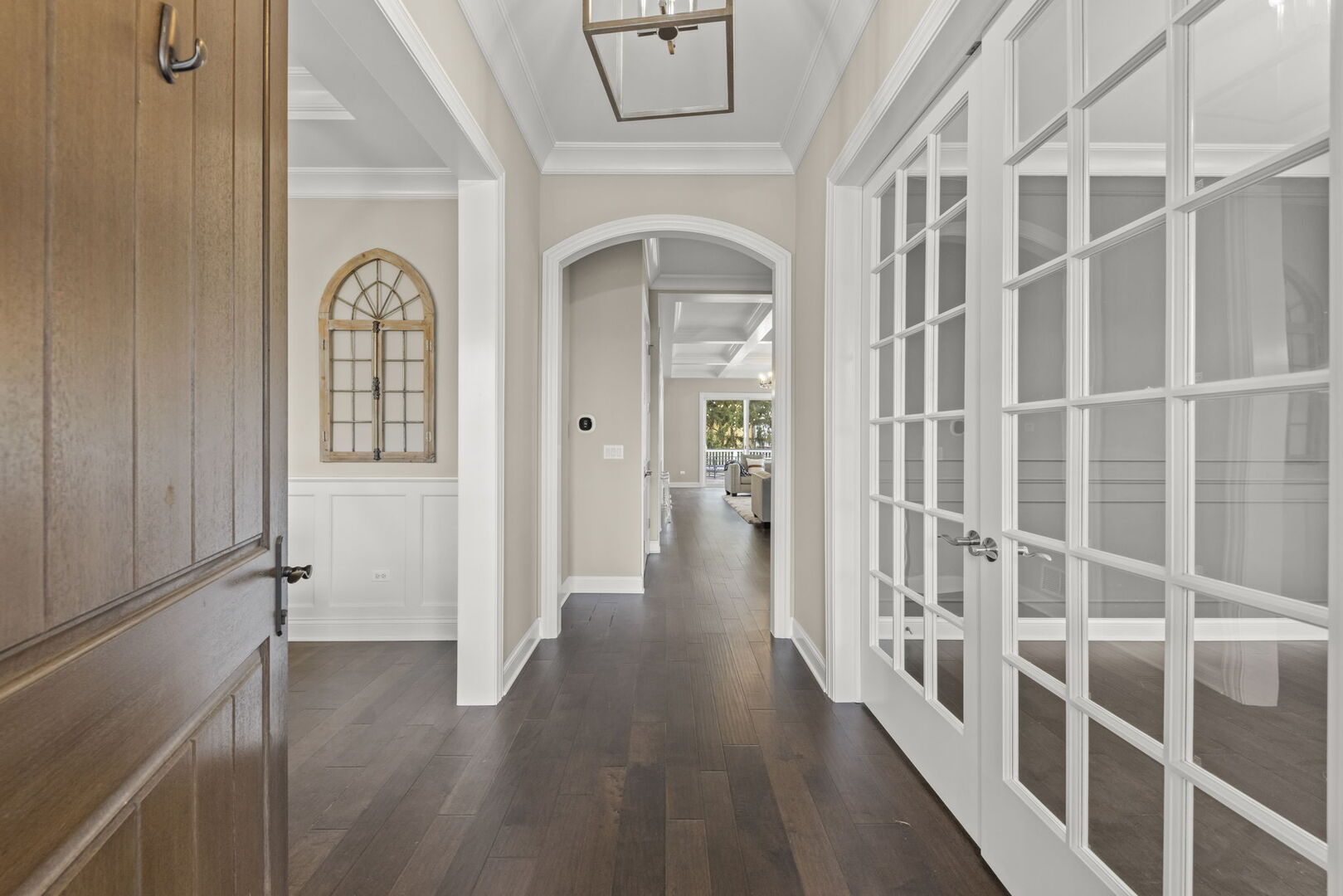 359 Hawthorne Boulevard, Glen Ellyn, IL 60137