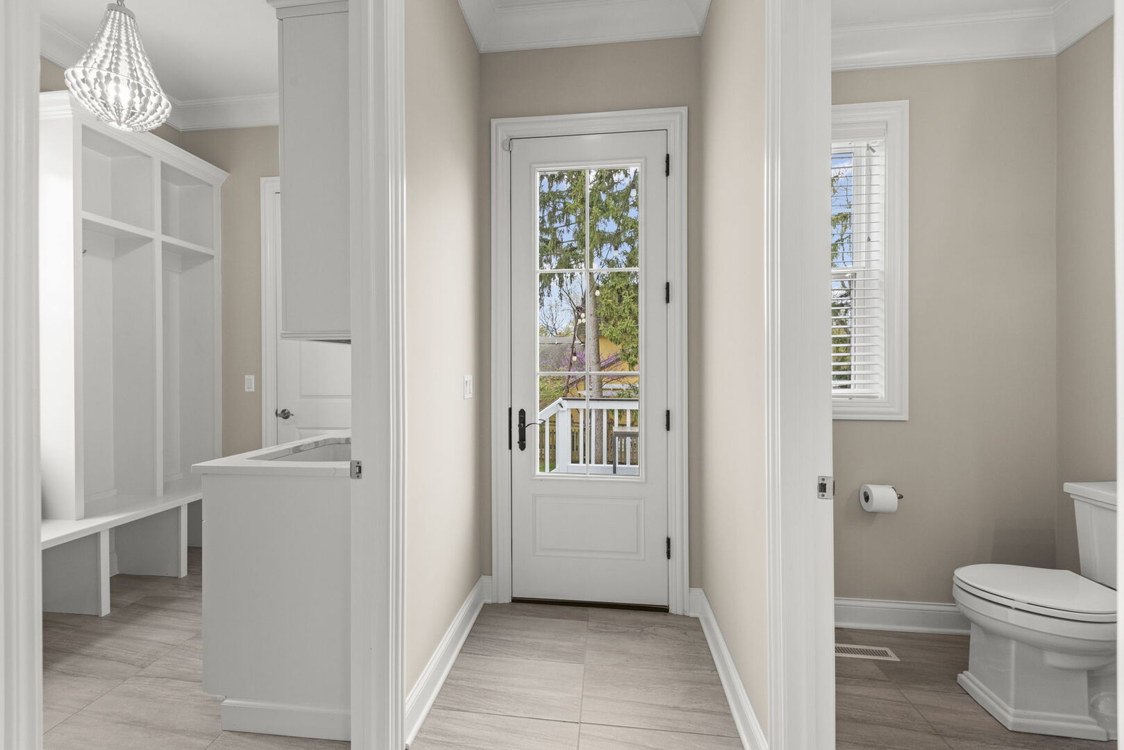 359 Hawthorne Boulevard, Glen Ellyn, IL 60137