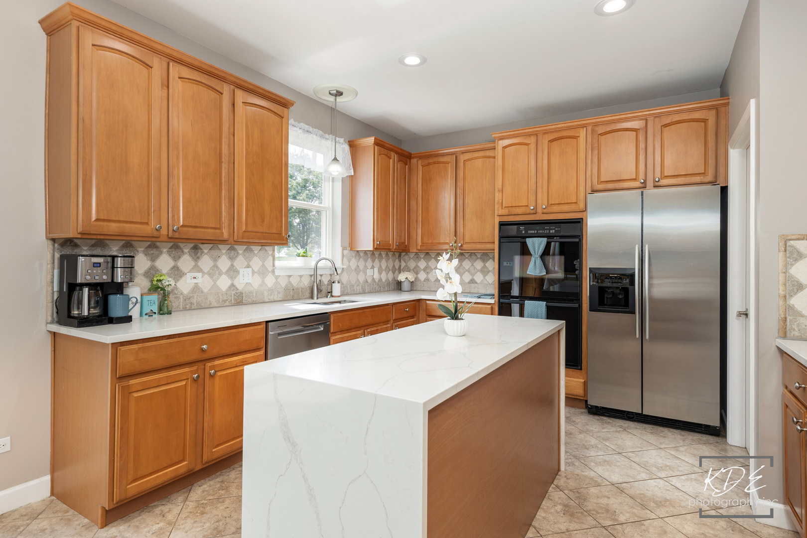 1587 Arlington Street, Bolingbrook, IL 60490