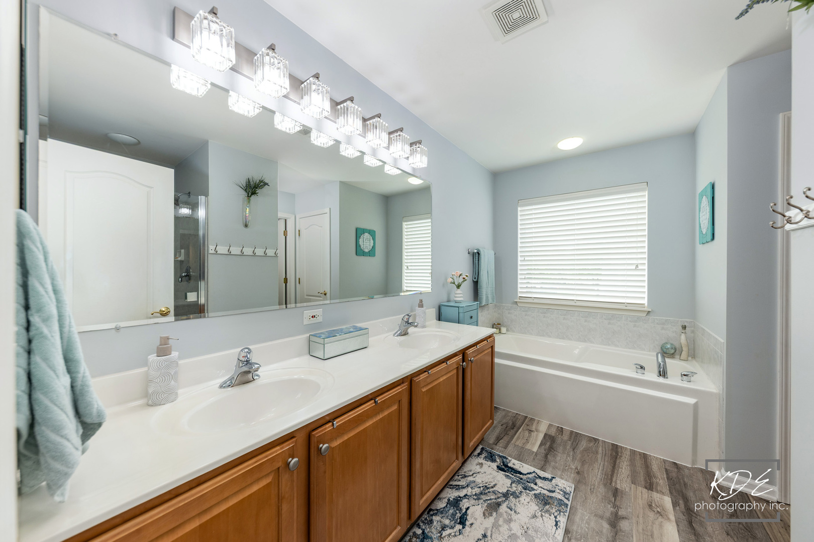 1587 Arlington Street, Bolingbrook, IL 60490