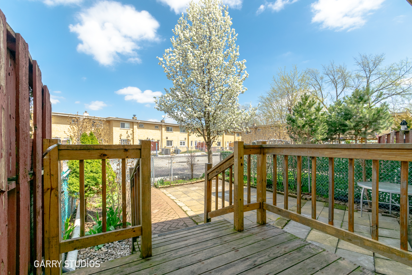 1212 N Wheeling Road, Mount Prospect, IL 60056