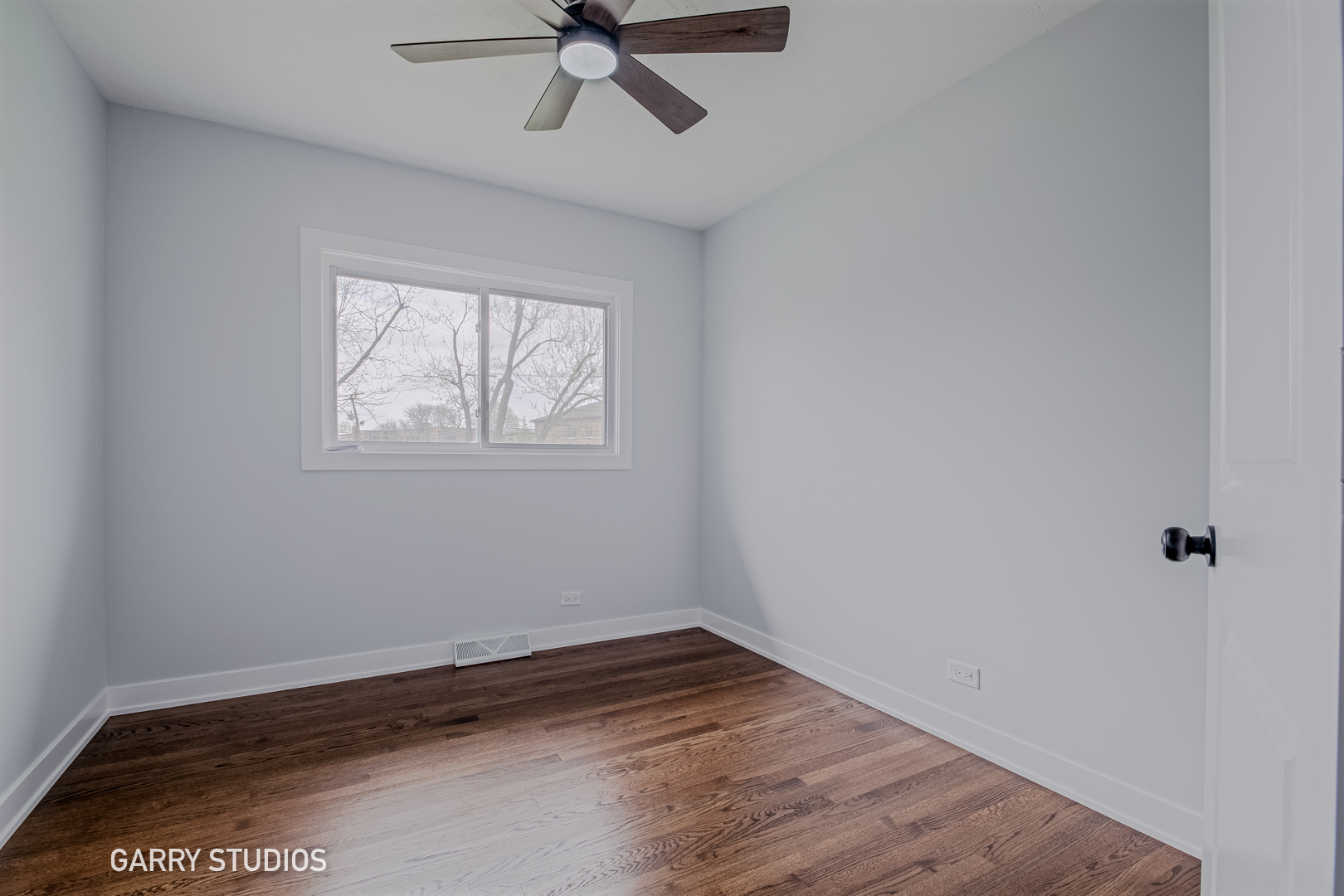 1212 N Wheeling Road, Mount Prospect, IL 60056