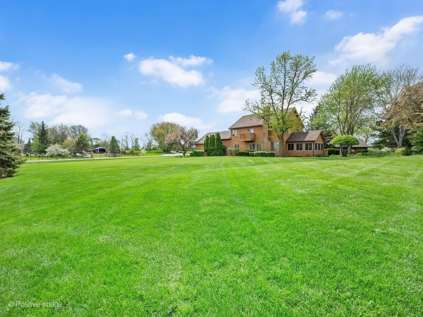 29W170 PEPPER Court, West Chicago, IL 60185