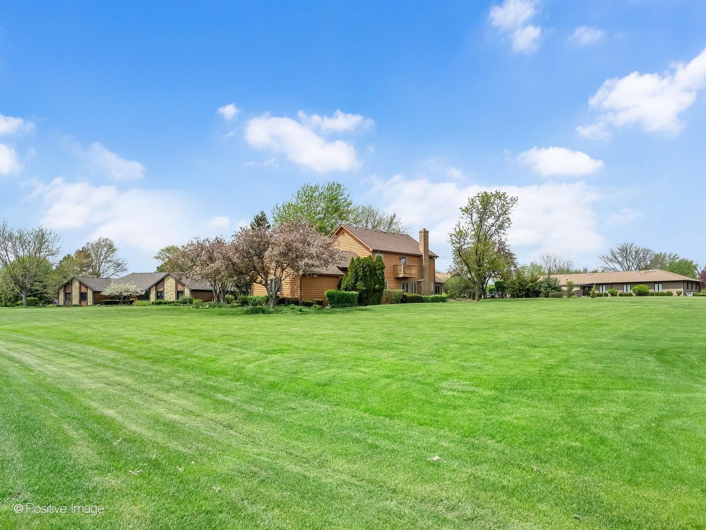 29W170 PEPPER Court, West Chicago, IL 60185