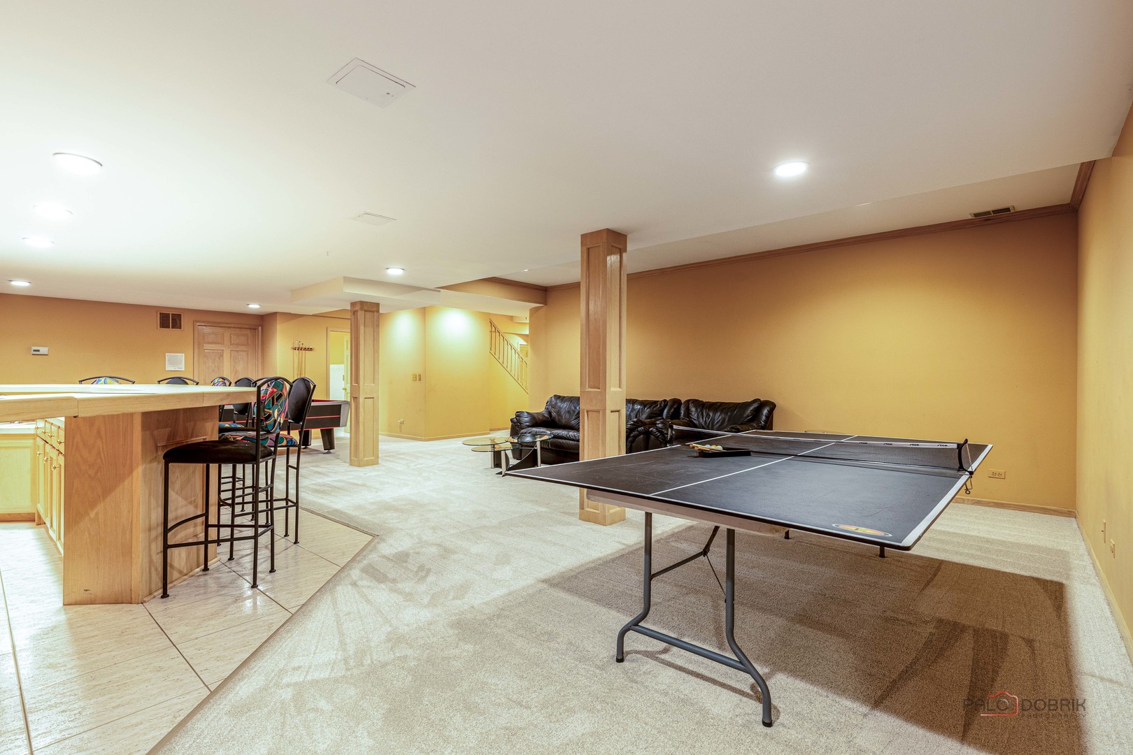 2755 Manu Court, Glenview, IL 60026