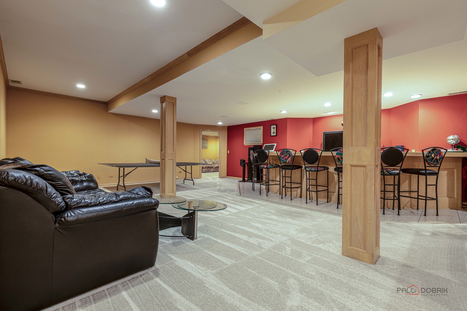 2755 Manu Court, Glenview, IL 60026