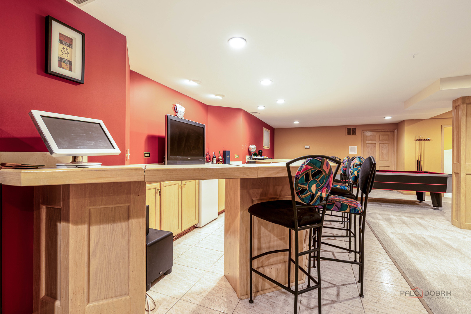 2755 Manu Court, Glenview, IL 60026