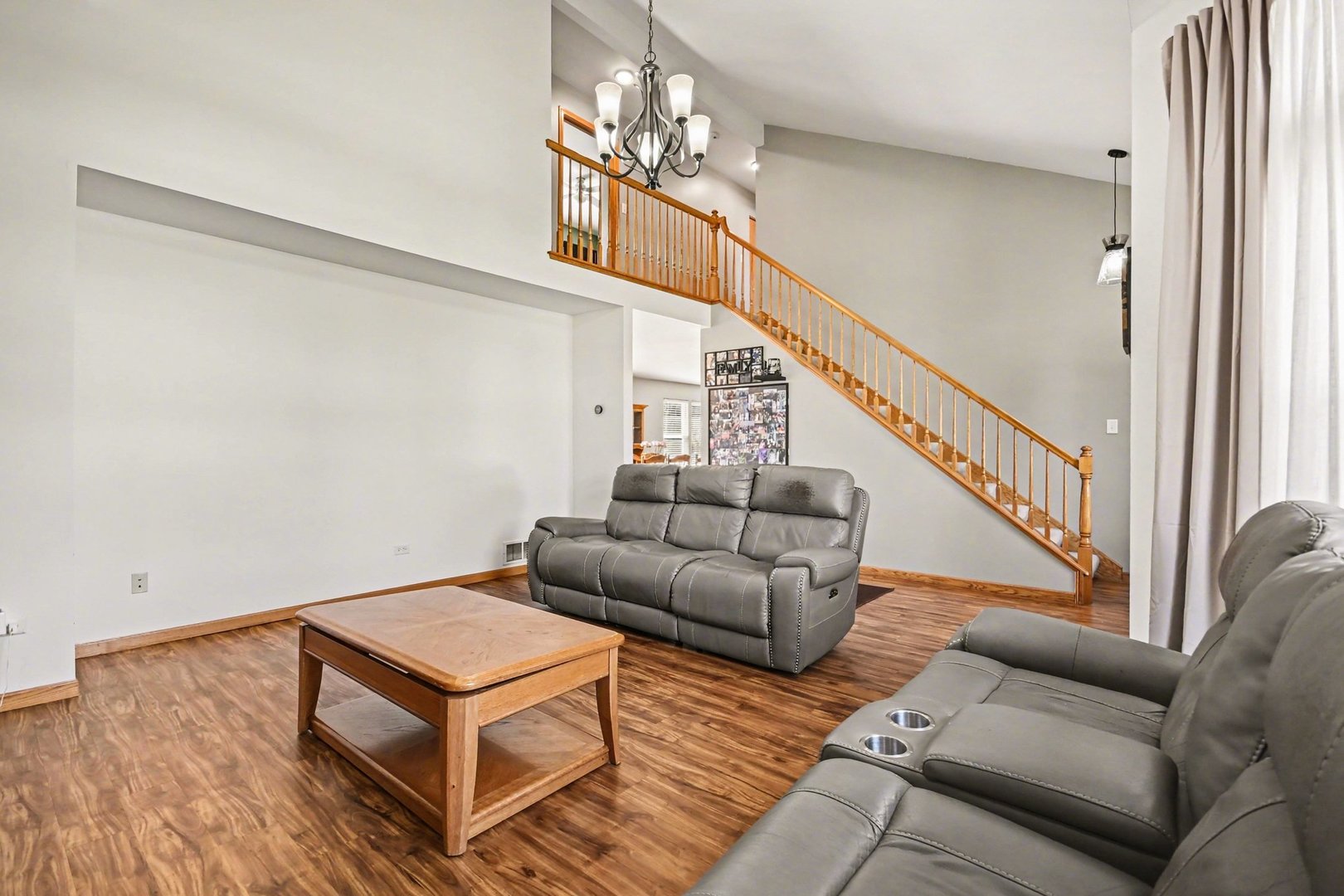 26119 S Bayberry Drive, Channahon, IL 60410