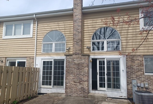 17259 Lakebrook Drive, Orland Park, IL 60467