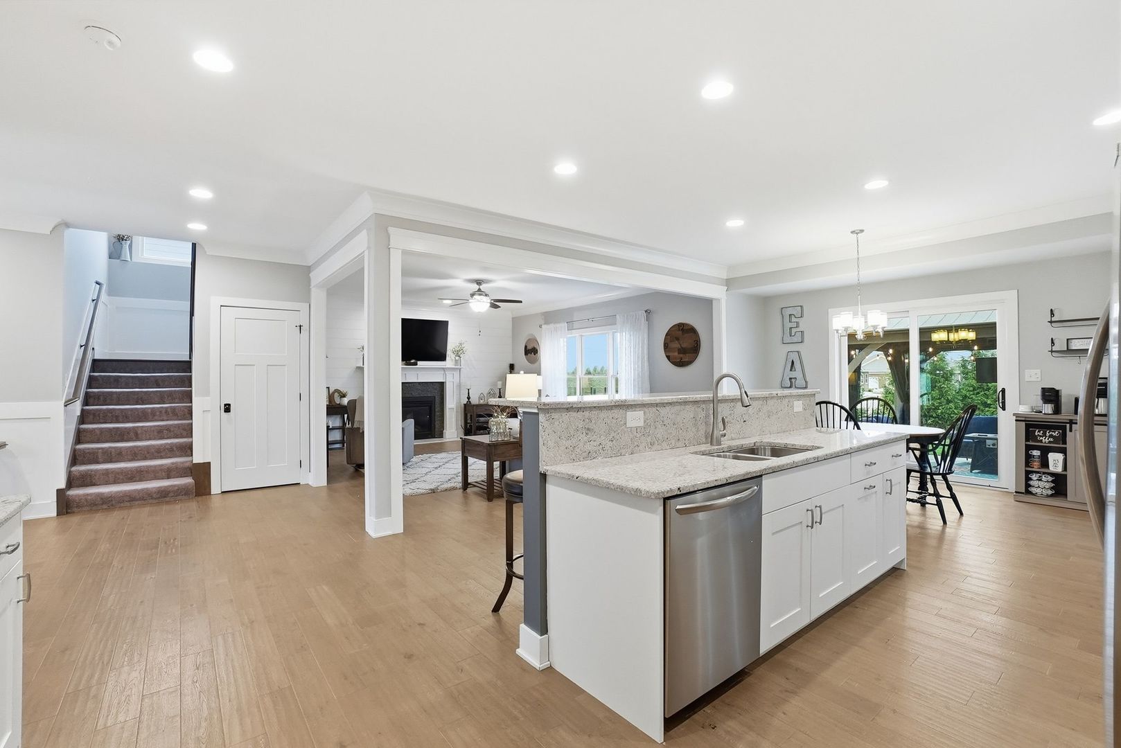 13924 W Wilderness Lakes Drive, Manhattan, IL 60442