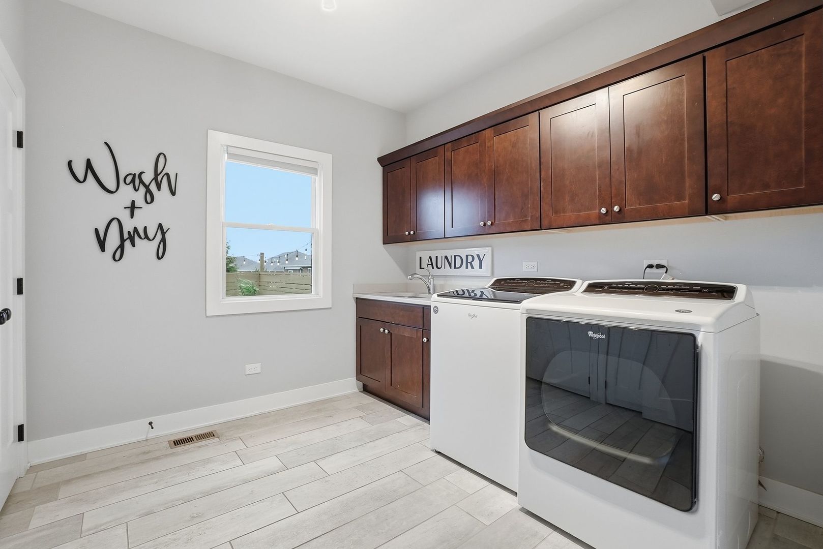 13924 W Wilderness Lakes Drive, Manhattan, IL 60442