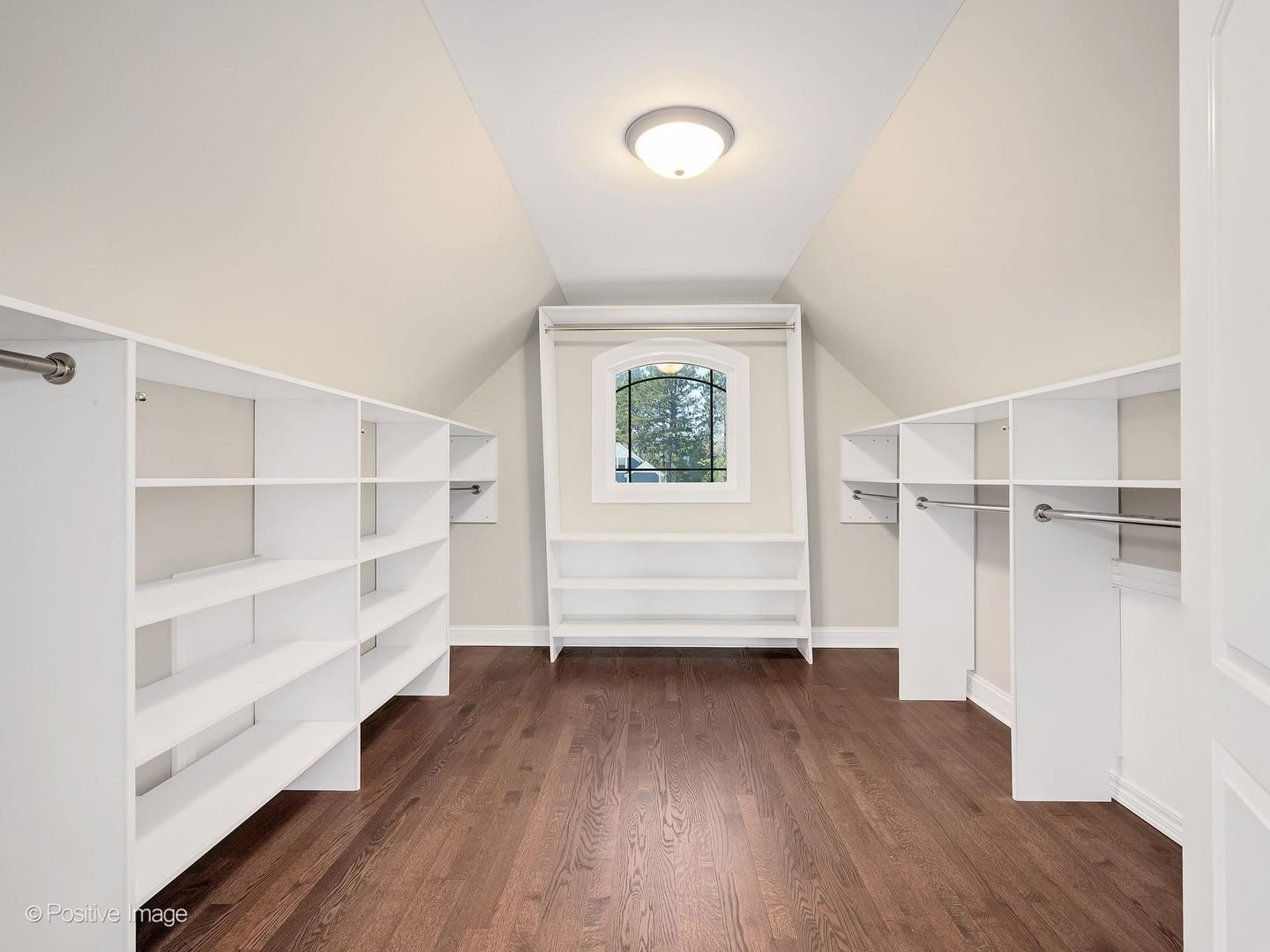 1N345 Blue Ridge Court, Wheaton, IL 60187