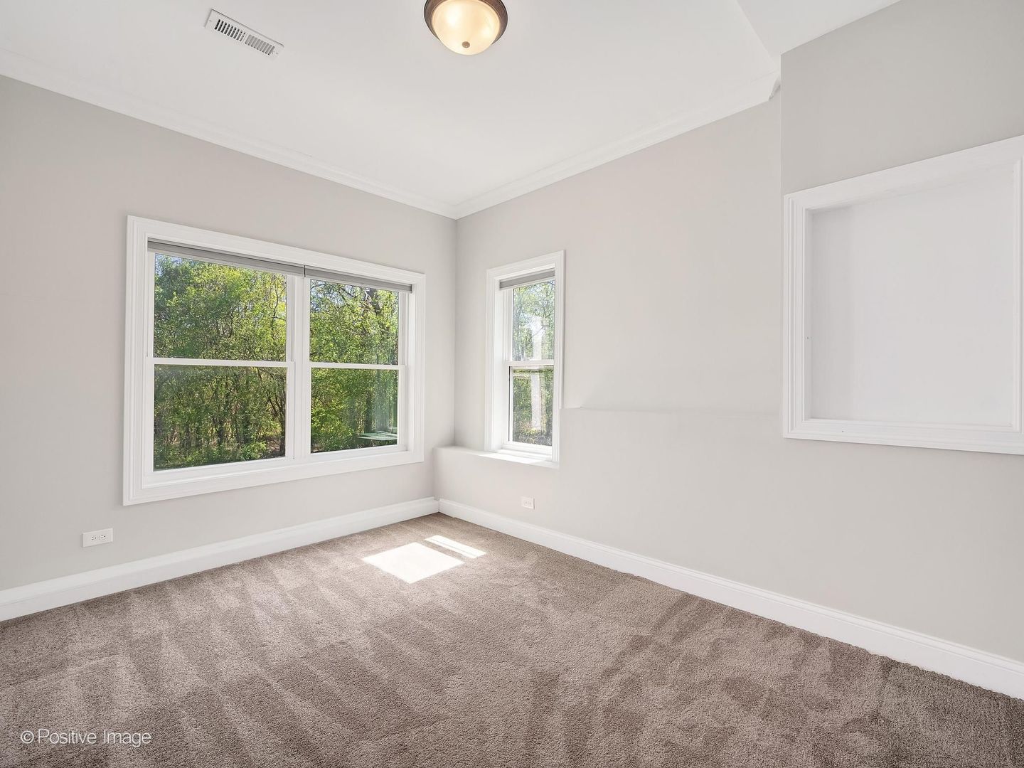 1N345 Blue Ridge Court, Wheaton, IL 60187