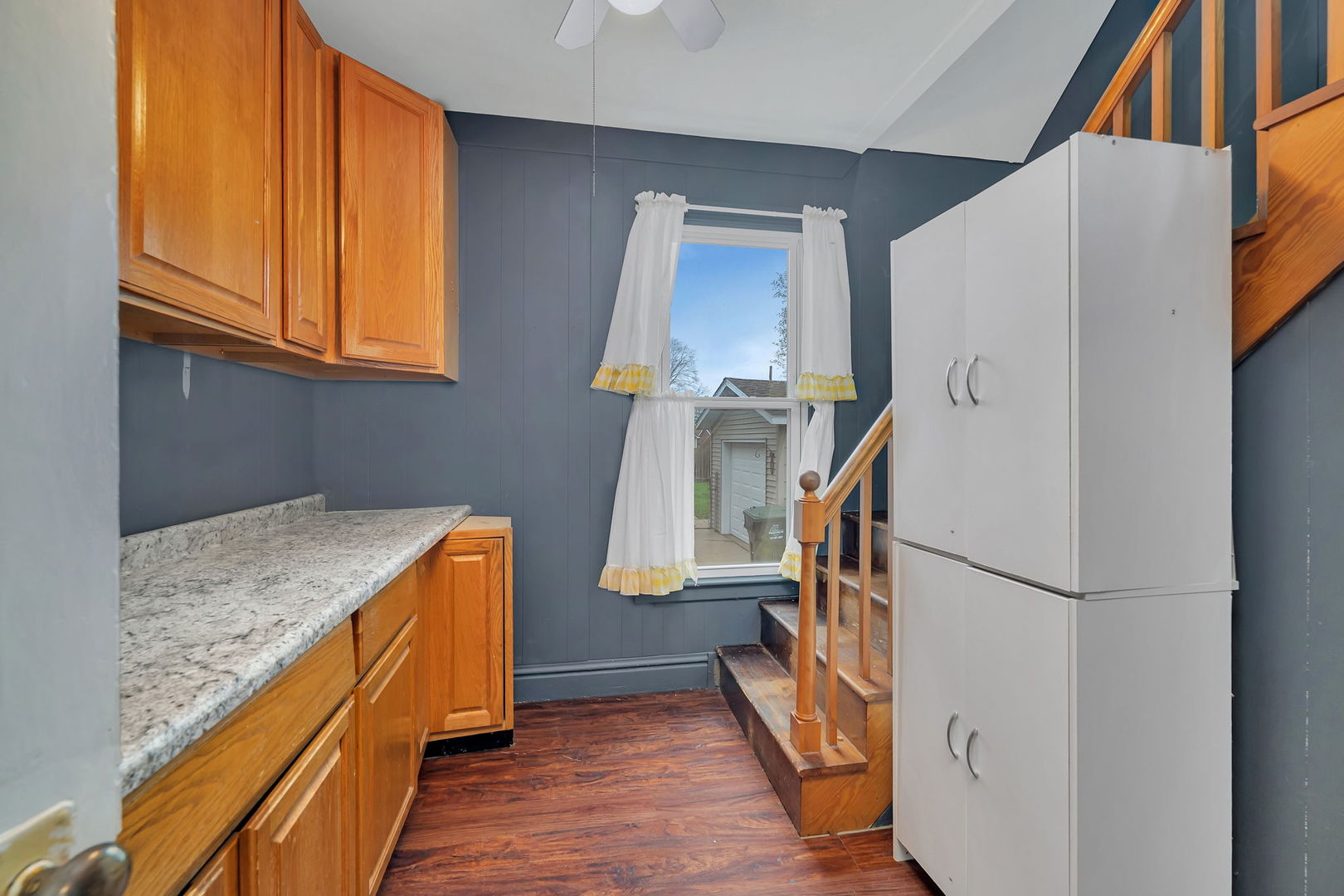 232 N Green Street, Carpentersville, IL 60110