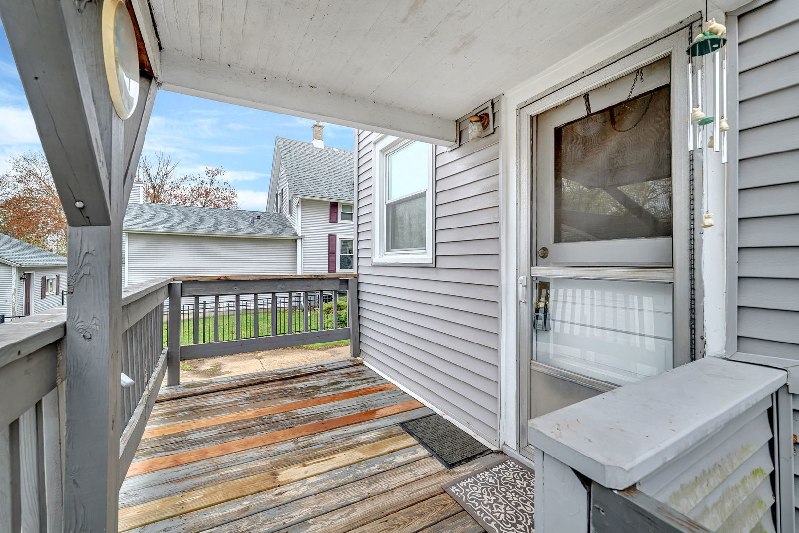 232 N Green Street, Carpentersville, IL 60110