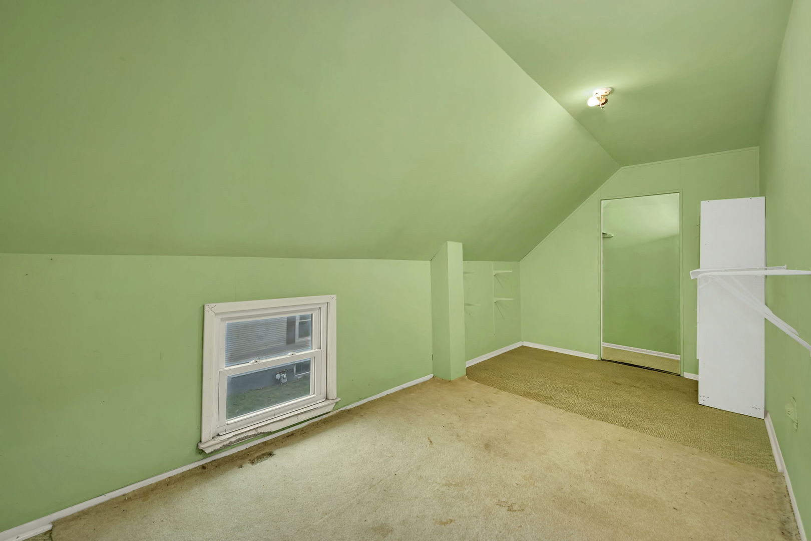 232 N Green Street, Carpentersville, IL 60110