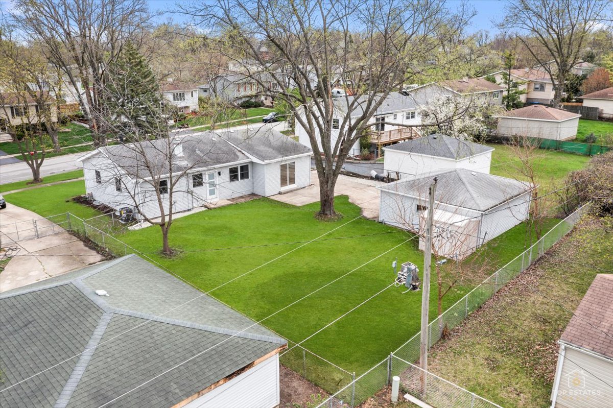 8766 S 83rd Court, Hickory Hills, IL 60457