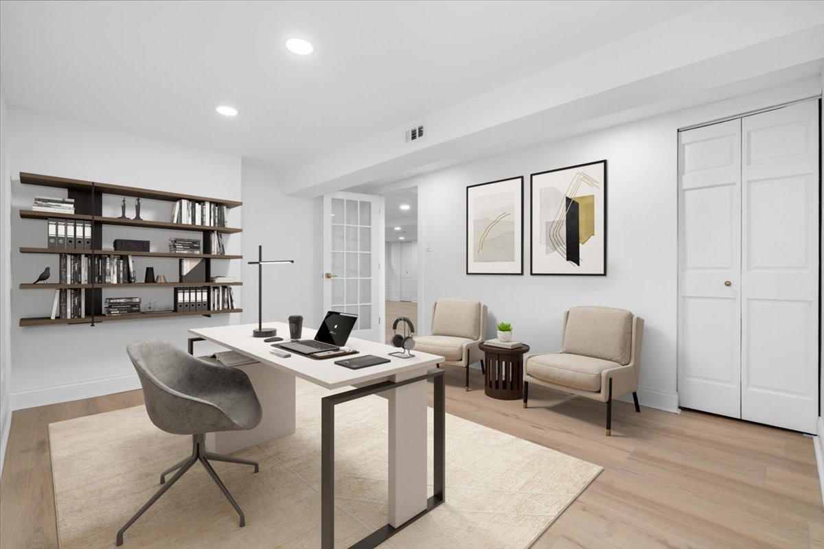 8766 S 83rd Court, Hickory Hills, IL 60457