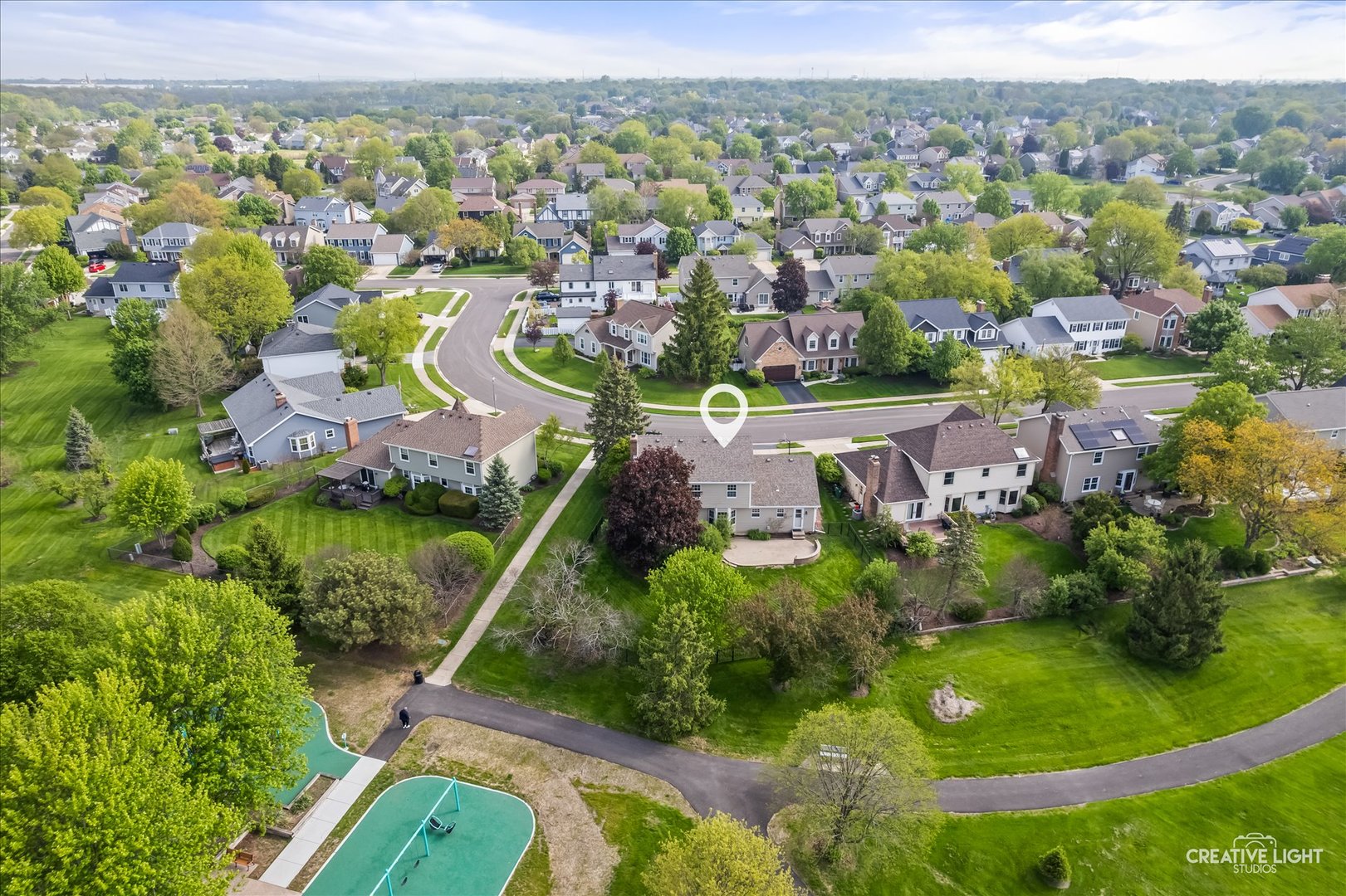 27W343 CHURCHILL Road, Winfield, IL 60190