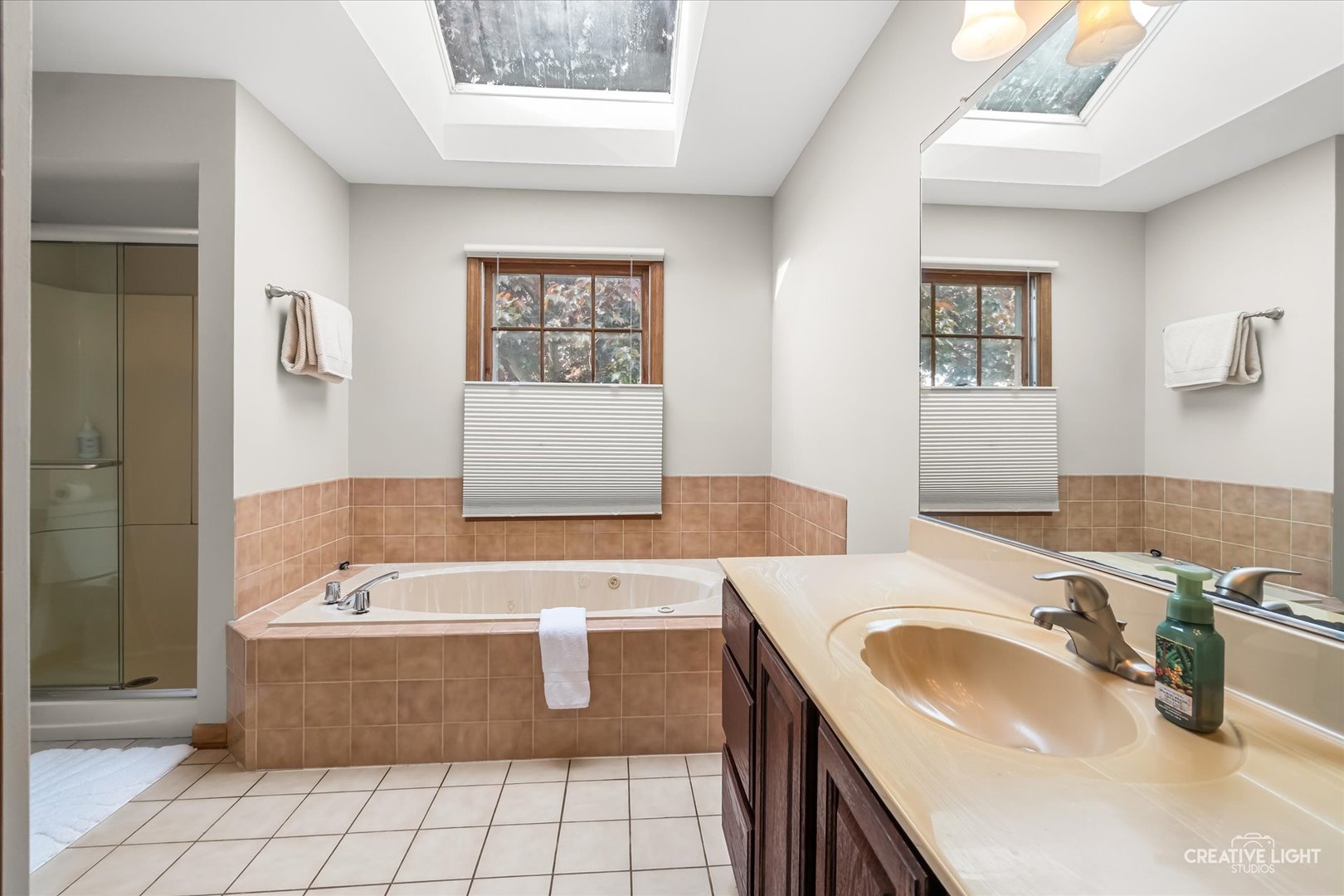 27W343 CHURCHILL Road, Winfield, IL 60190