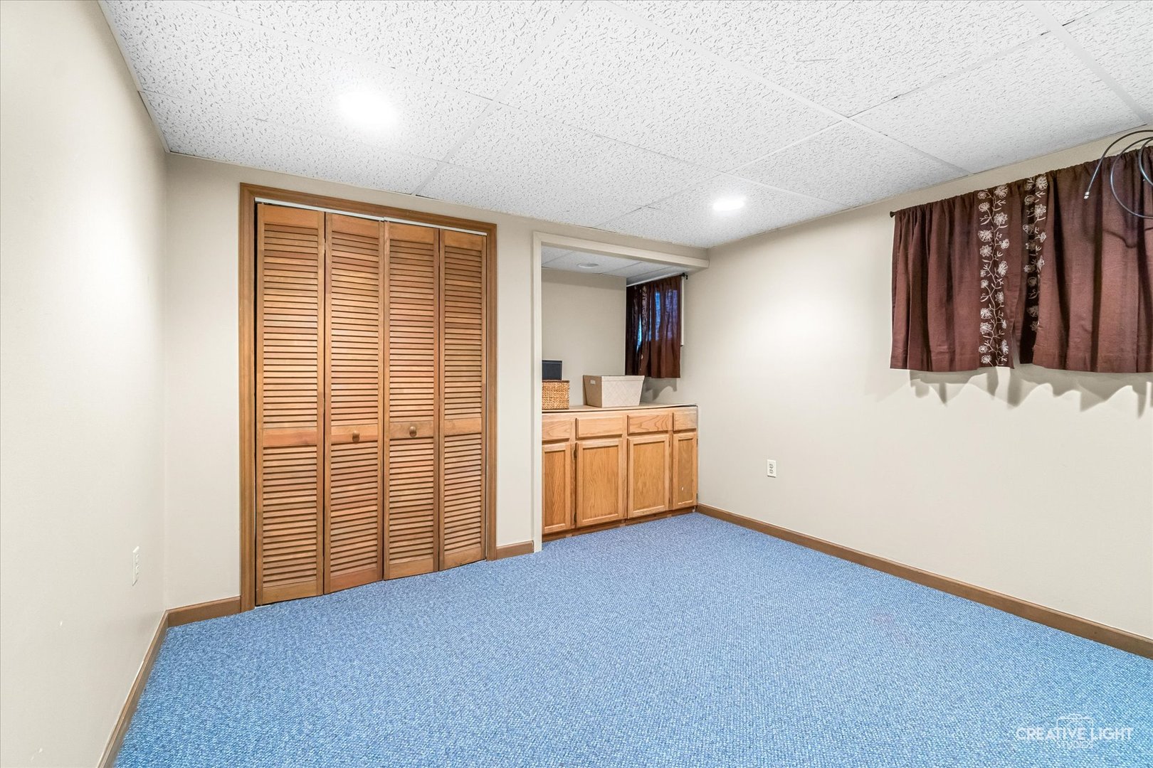 27W343 CHURCHILL Road, Winfield, IL 60190