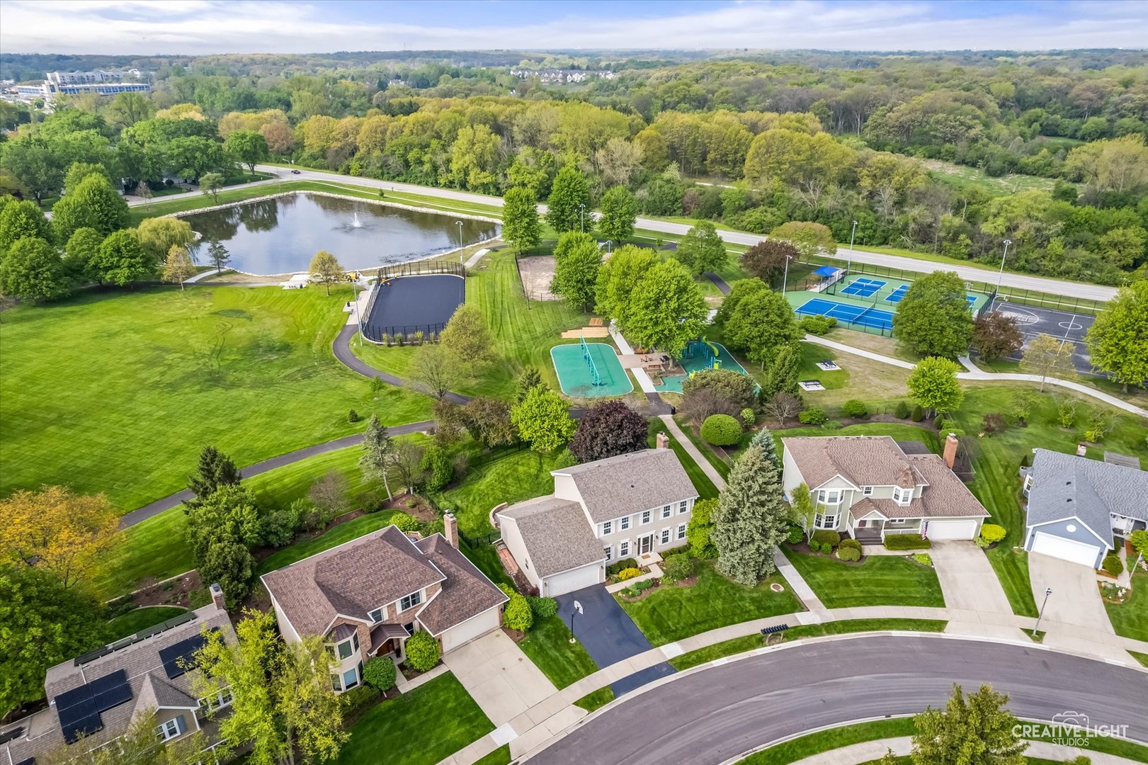 27W343 CHURCHILL Road, Winfield, IL 60190