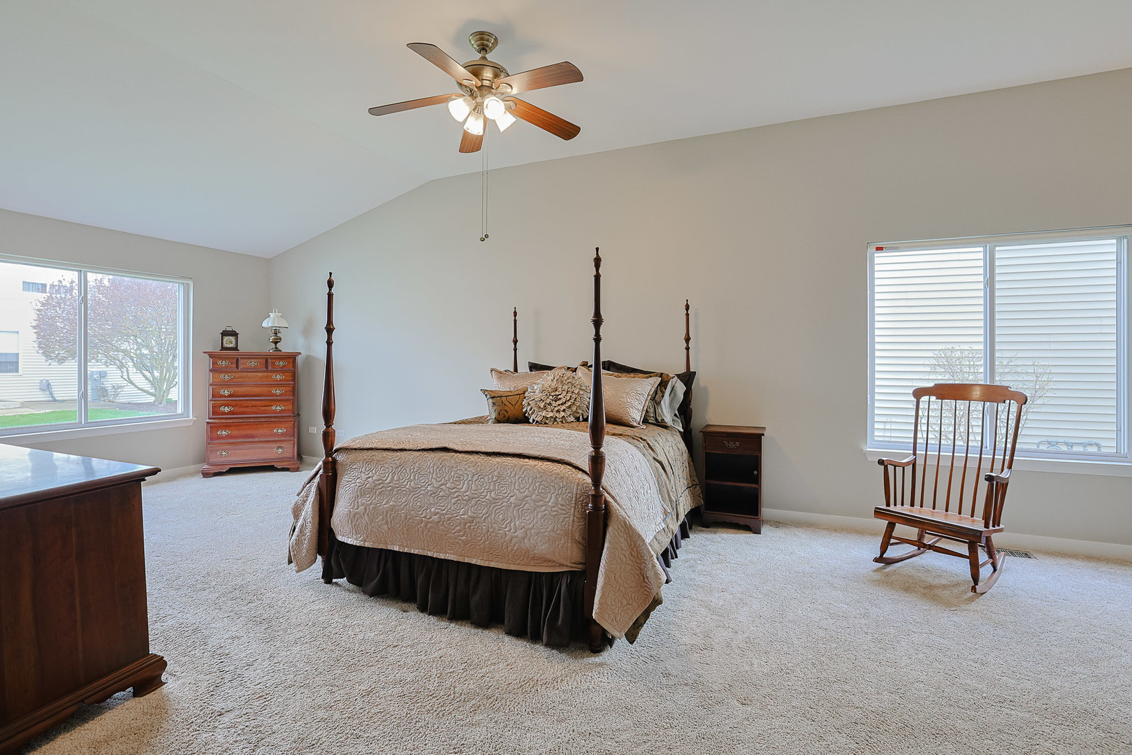 21450 W Basswood Lane, Plainfield, IL 60544