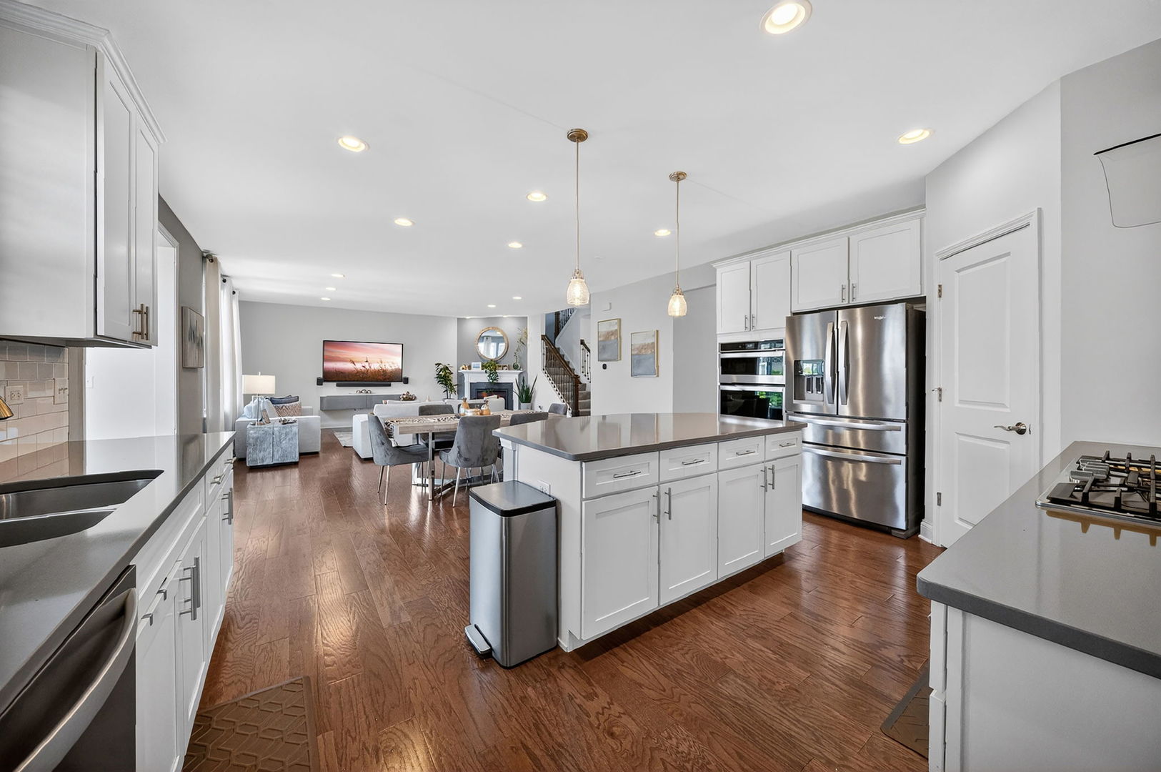 4319 Plantree Road, Naperville, IL 60564