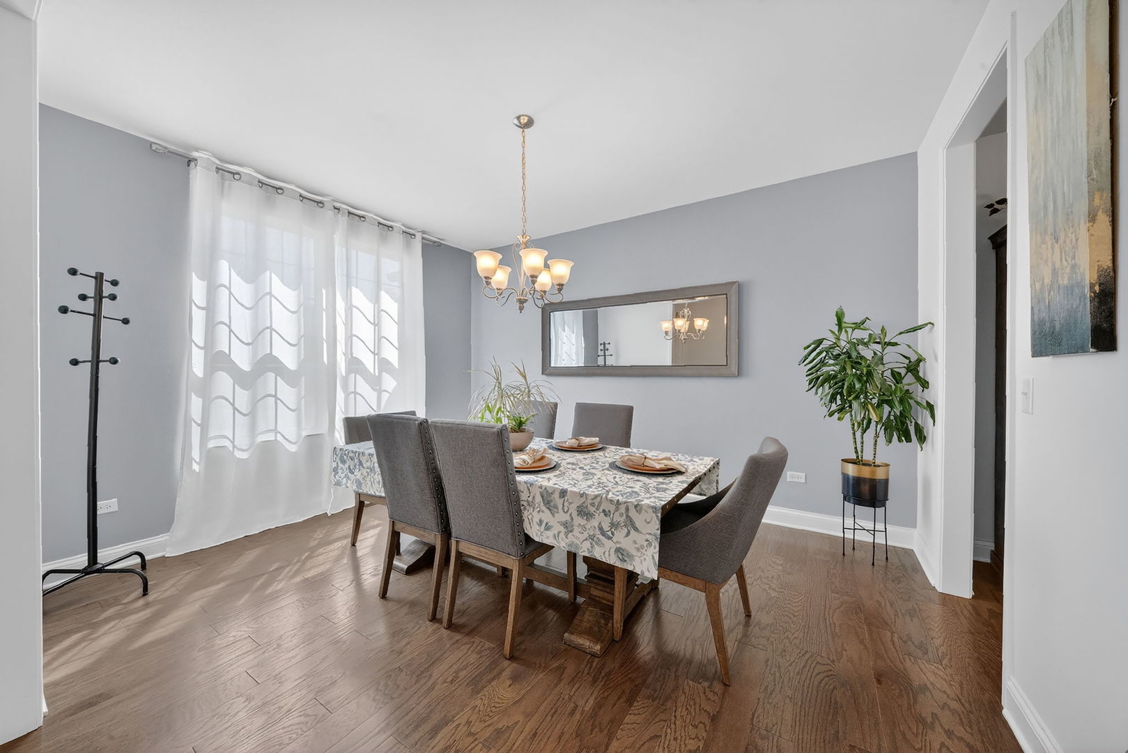 4319 Plantree Road, Naperville, IL 60564