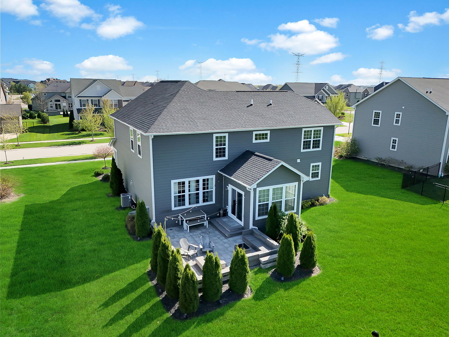 4319 Plantree Road, Naperville, IL 60564