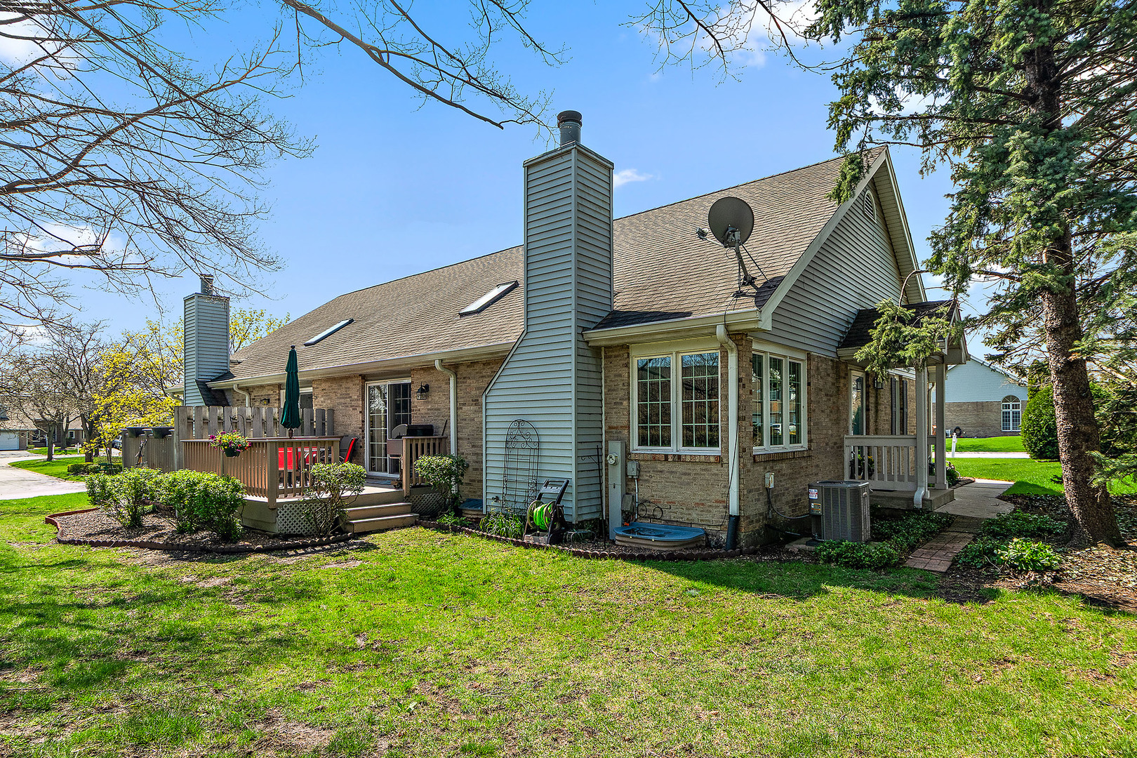 15331 Wilshire Drive, Orland Park, IL 60462