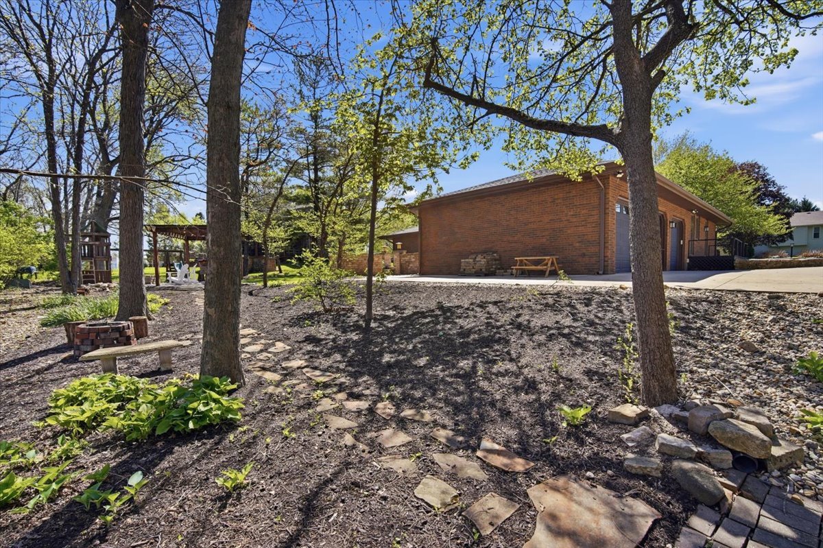 Bloomington, IL 61705