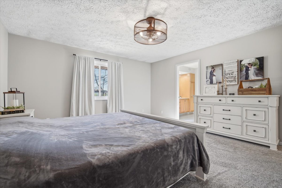 Bloomington, IL 61705