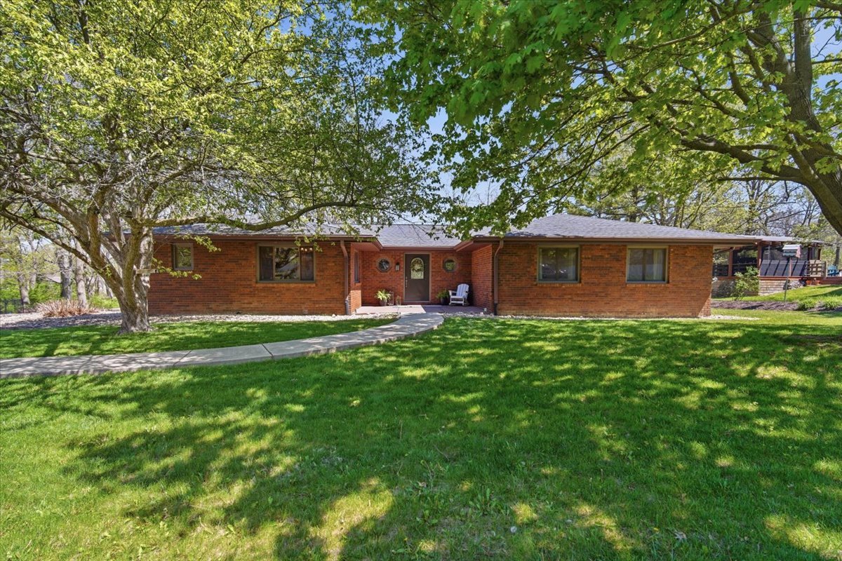 Bloomington, IL 61705