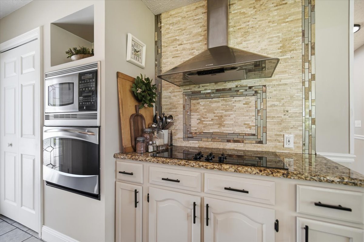 Bloomington, IL 61705