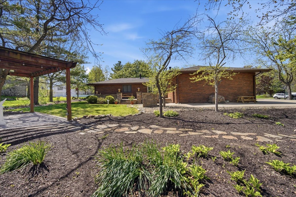 Bloomington, IL 61705