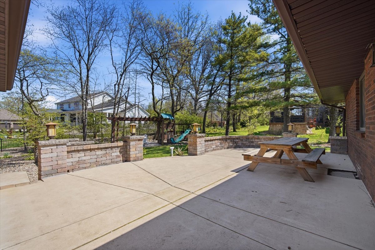 Bloomington, IL 61705