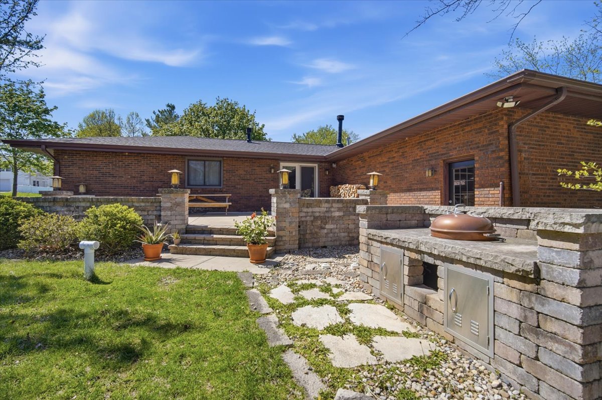 Bloomington, IL 61705