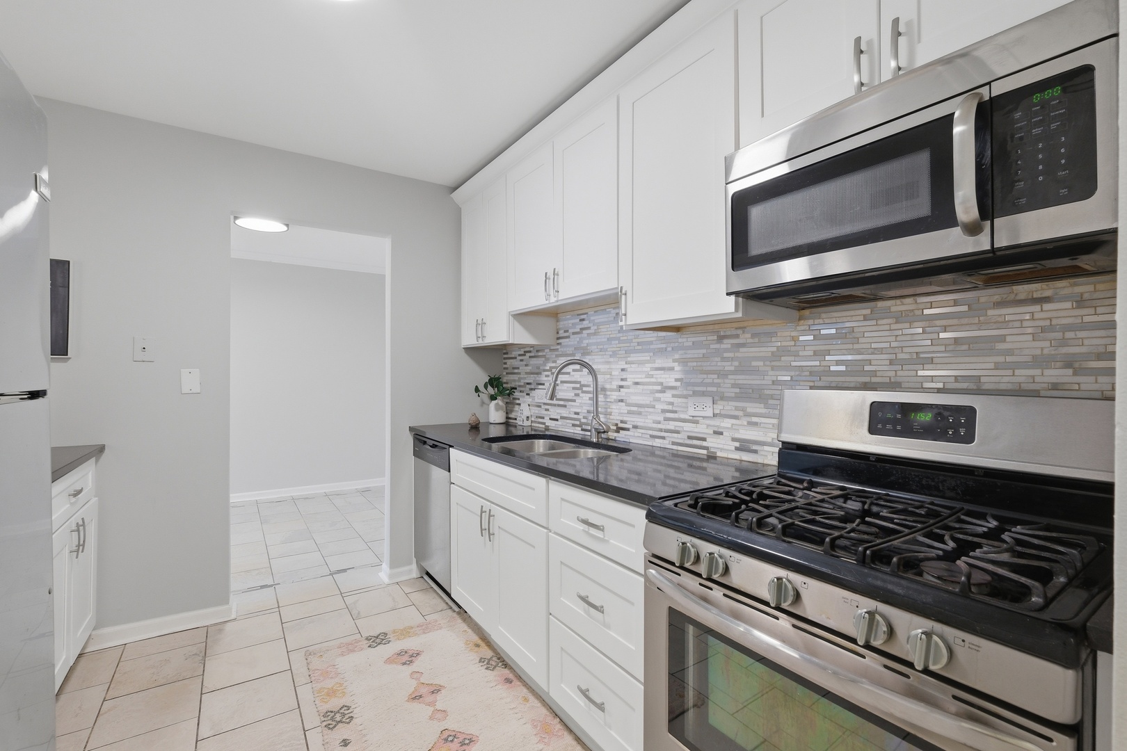 5001 Carriage Way Drive #116, Rolling Meadows, IL 60008