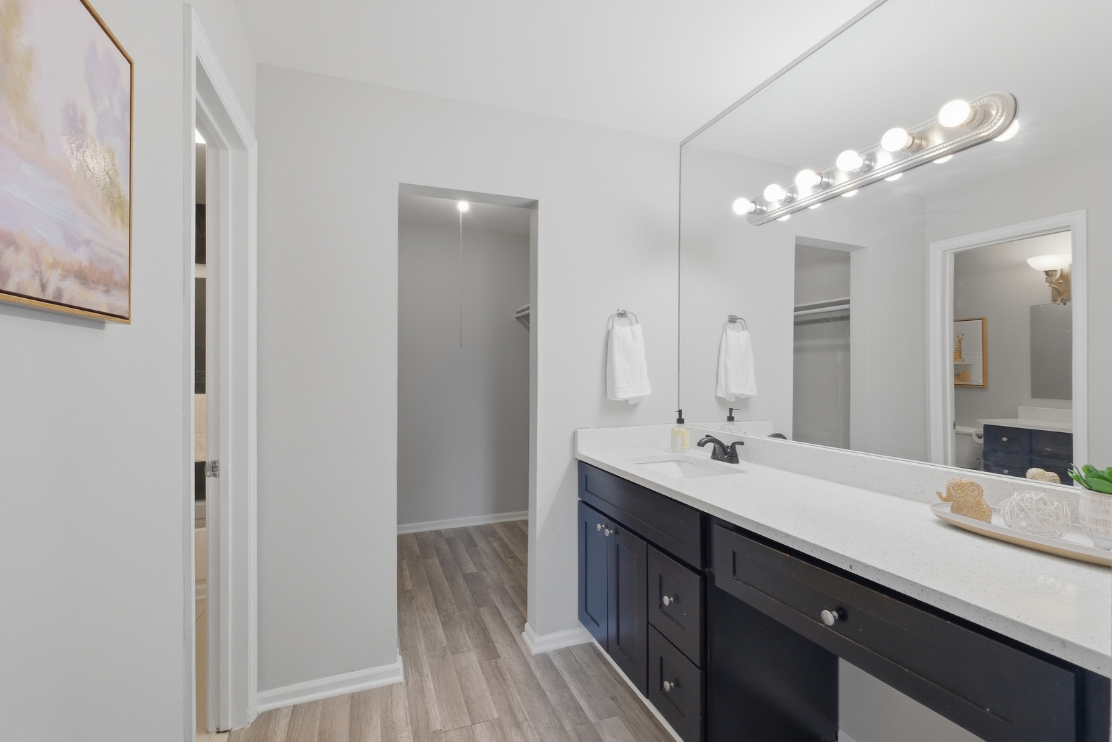 5001 Carriage Way Drive #116, Rolling Meadows, IL 60008