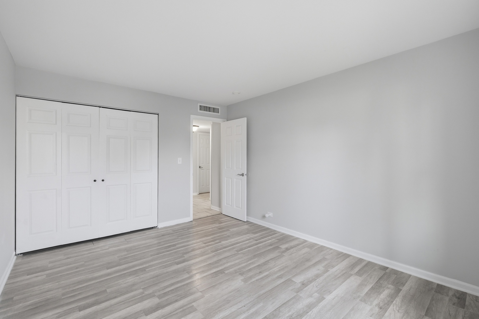 5001 Carriage Way Drive #116, Rolling Meadows, IL 60008