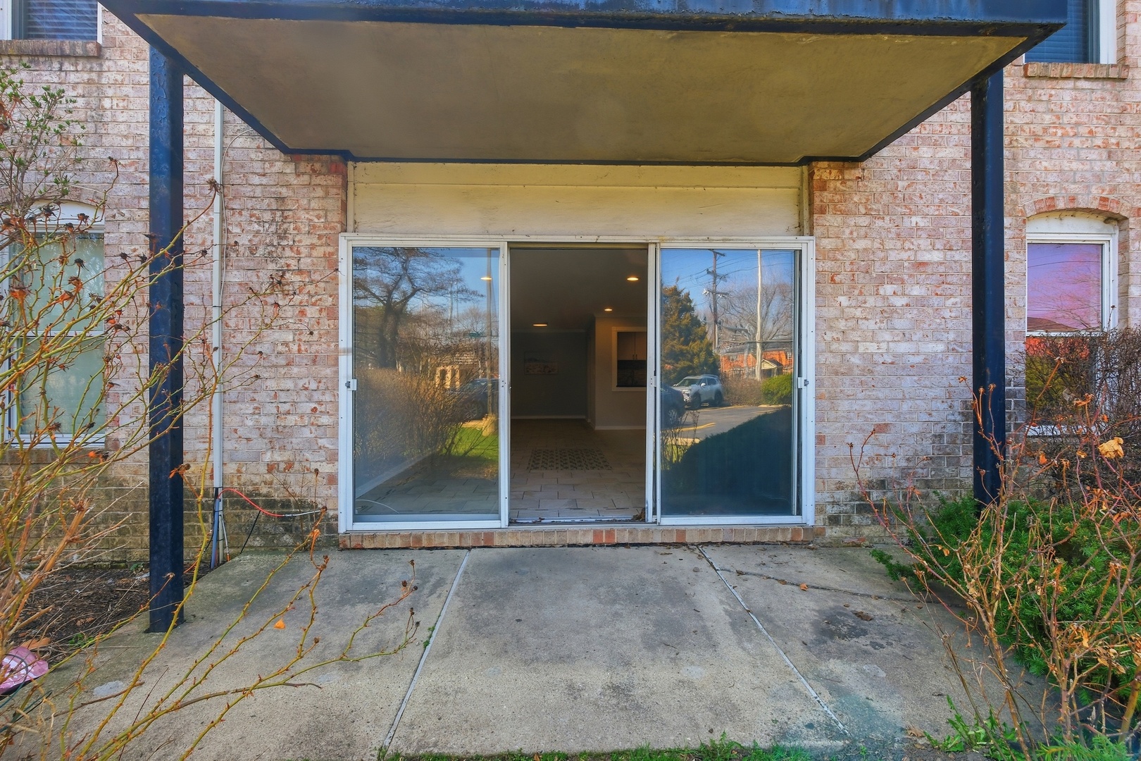 5001 Carriage Way Drive #116, Rolling Meadows, IL 60008