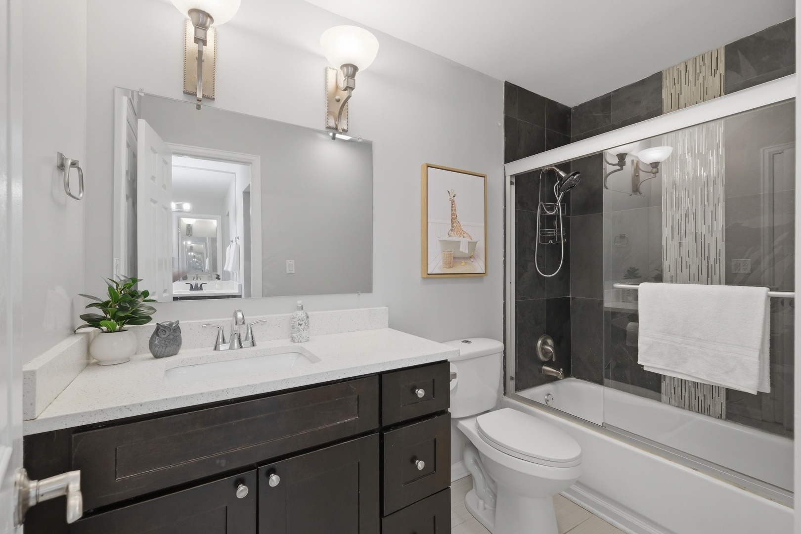 5001 Carriage Way Drive #116, Rolling Meadows, IL 60008