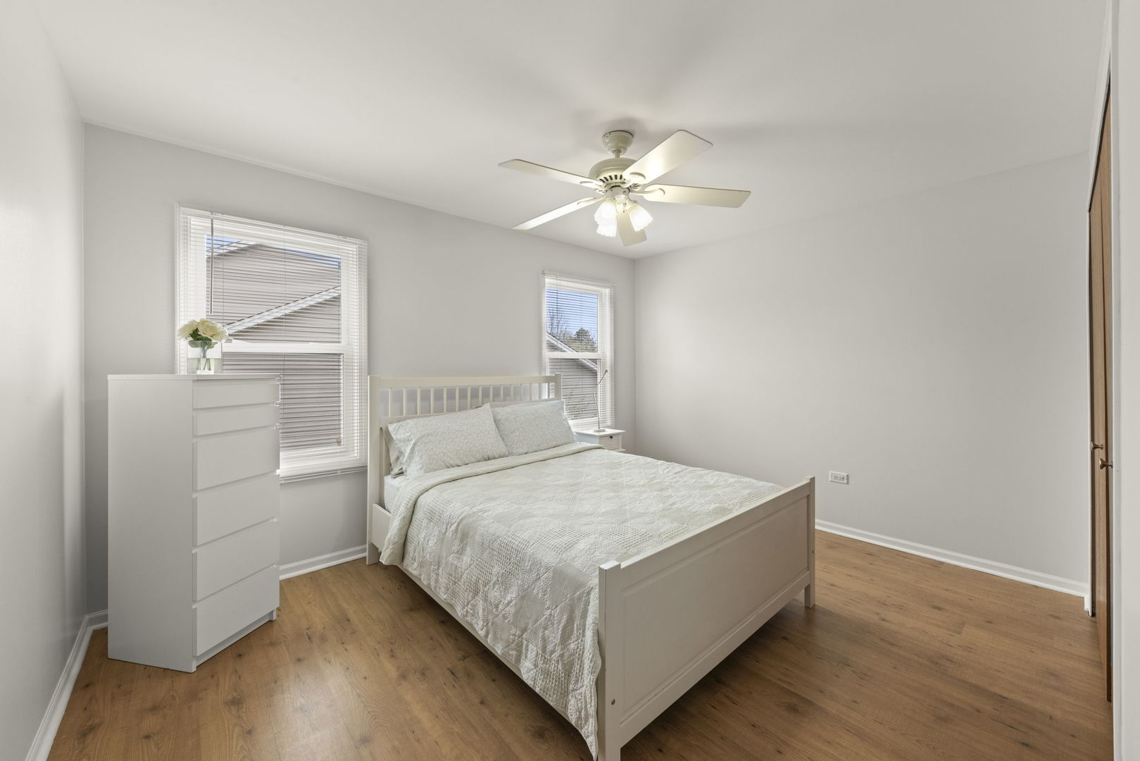 322 Hickory Oaks Drive, Bolingbrook, IL 60490