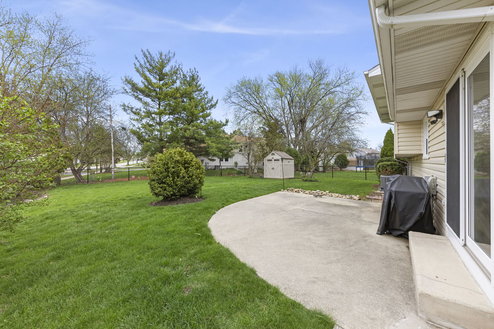 322 Hickory Oaks Drive, Bolingbrook, IL 60490