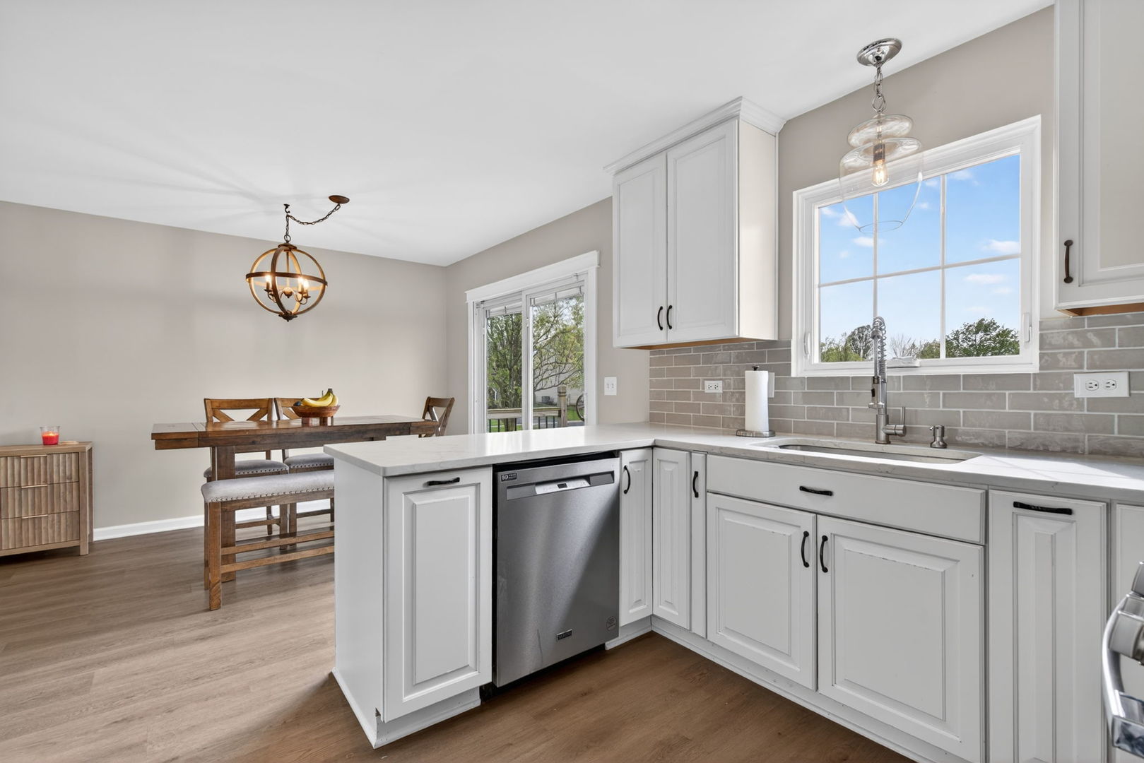 1155 Indian Grass Court, Minooka, IL 60447