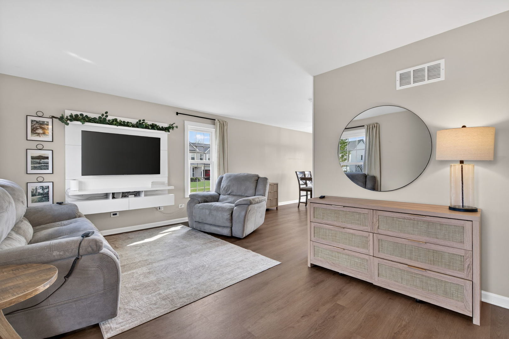 1155 Indian Grass Court, Minooka, IL 60447