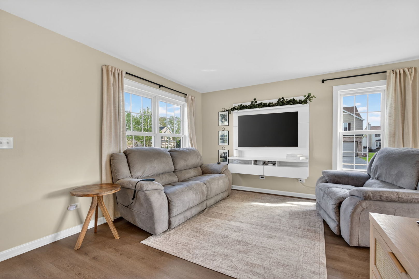 1155 Indian Grass Court, Minooka, IL 60447