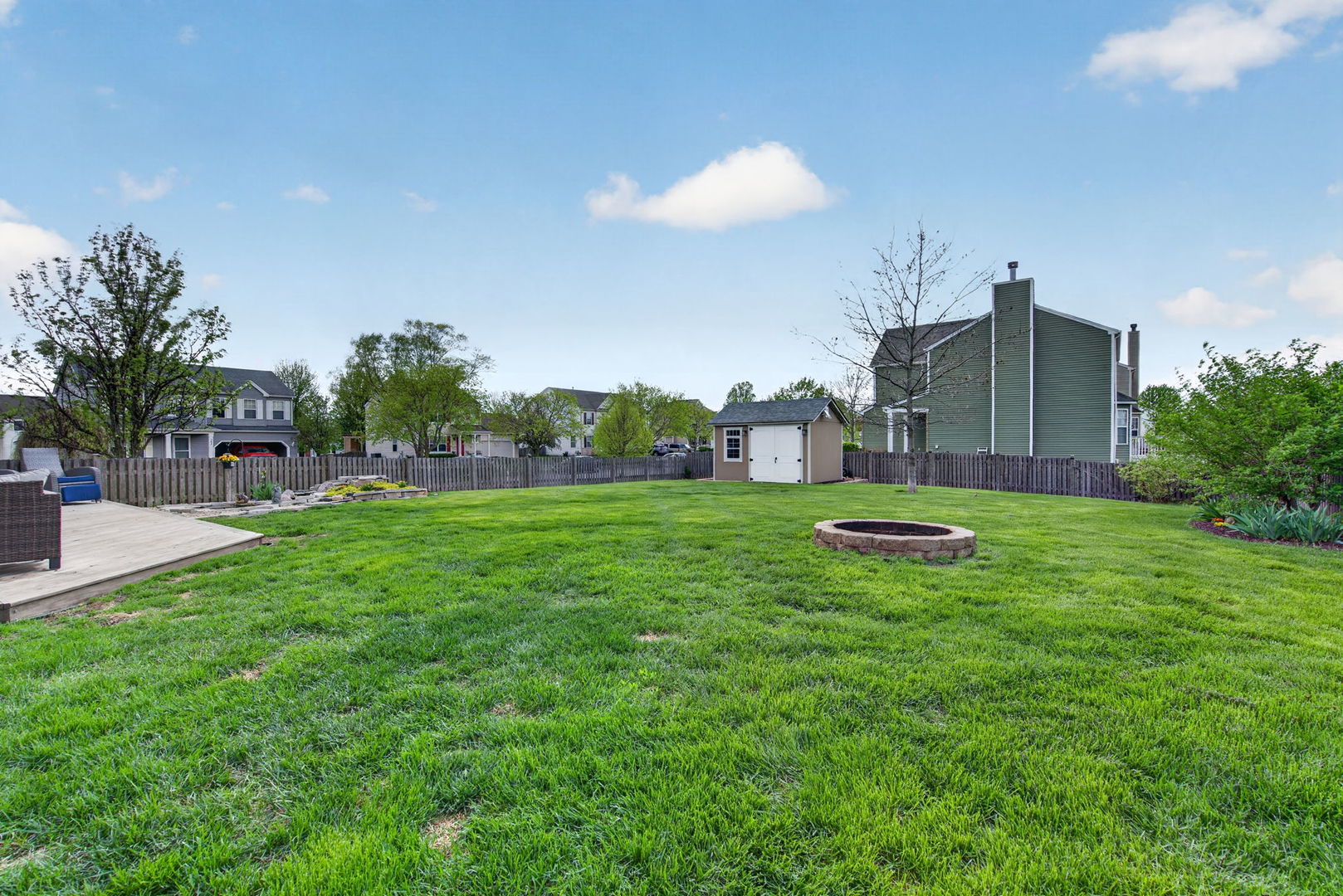 1155 Indian Grass Court, Minooka, IL 60447