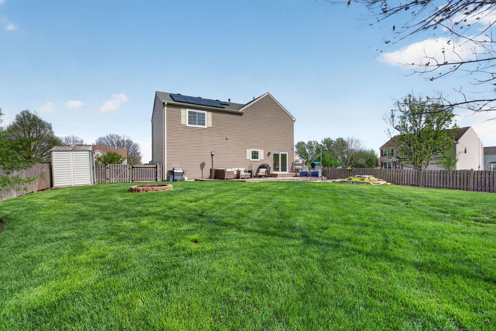 1155 Indian Grass Court, Minooka, IL 60447